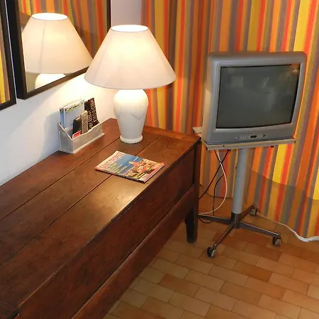 Apartment Grimaud Apartman *